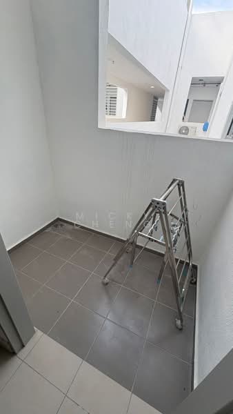 Servis Apartment untuk Disewa di Maya Bay Residences @ Gamuda Cove - Micky Cheng - PropertyGuru.com.my