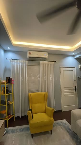 2-storey Terraced House for Sale in Bandar Saujana Putra (Tanjong Duabelas) - Irwan Affandi - Living Room - PropertyGuru.com.my