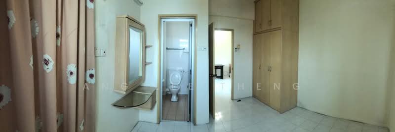 Pangsapuri untuk Dijual di Casa Pinang - Ang Lee Theng - Bathroom - PropertyGuru.com.my
