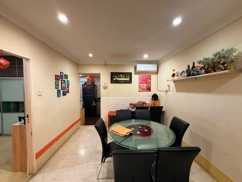 1-storey Terraced House for Sale in Desa Jaya Kepong (Kepong) - Sean Yong - Dining Room - PropertyGuru.com.my