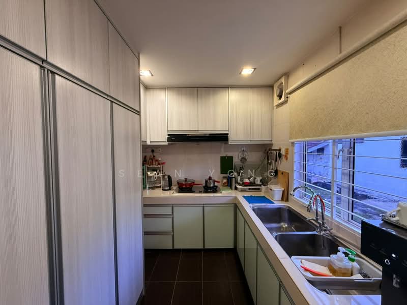 1-storey Terraced House for Sale in Desa Jaya Kepong (Kepong) - Sean Yong - Kitchen - PropertyGuru.com.my
