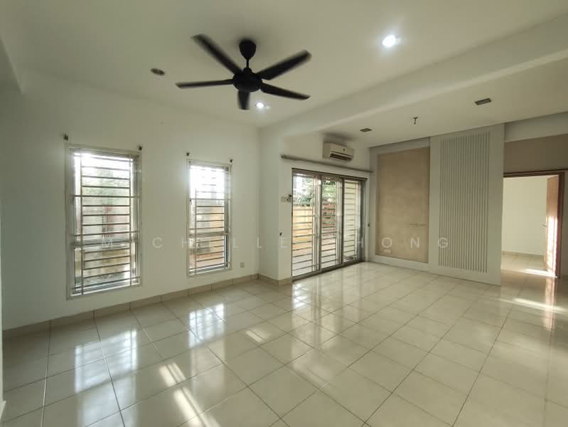 2-storey Terraced House for Sale in Denai Alam (Shah Alam) - Michelle Chong - Dining Room - PropertyGuru.com.my