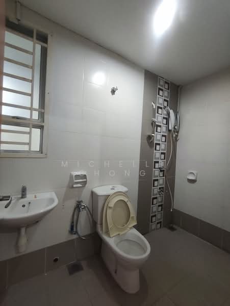2-storey Terraced House for Sale in Denai Alam (Shah Alam) - Michelle Chong - Bathroom - PropertyGuru.com.my