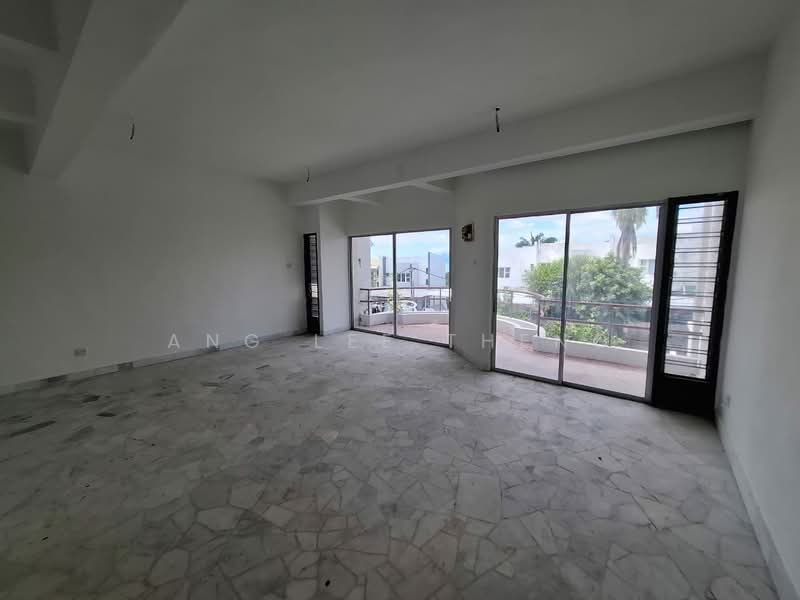 Rumah Teres 3.5 Tingkat untuk Dijual di Batu Ferringhi (Penang) - Ang Lee Theng - Living Room - PropertyGuru.com.my