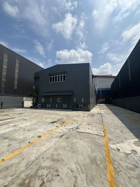 Kilang untuk Dijual di Taman Perindustrian Batu Caves (Batu Caves) - Eric Teoh Chin Hui - Exterior - PropertyGuru.com.my