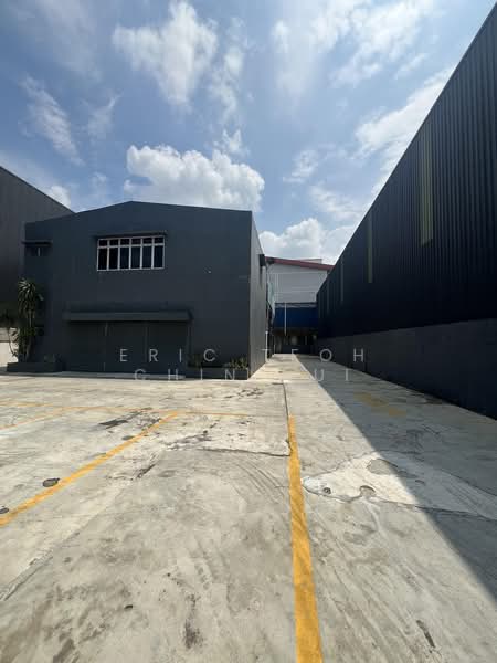 Kilang untuk Dijual di Taman Perindustrian Batu Caves (Batu Caves) - Eric Teoh Chin Hui - Exterior - PropertyGuru.com.my