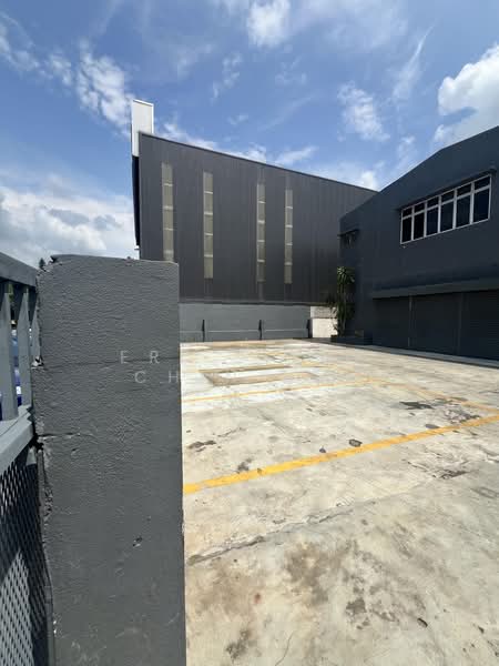 Kilang untuk Dijual di Taman Perindustrian Batu Caves (Batu Caves) - Eric Teoh Chin Hui - Exterior - PropertyGuru.com.my
