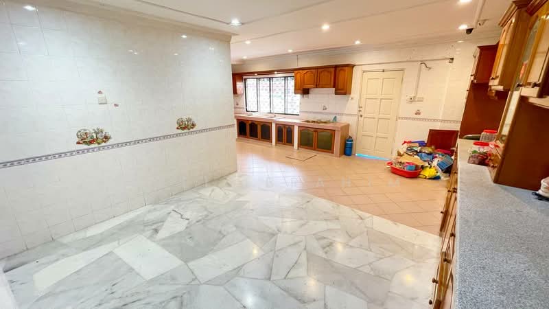2-storey Terraced House for Sale in Taman Midah (Cheras) - Azli Ibrahim - Kitchen - PropertyGuru.com.my