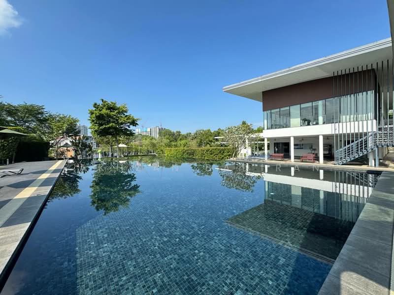 Semi-Detached House for Sale in Taman Equine (Seri Kembangan) - Fakhzan Badiran - Exterior - PropertyGuru.com.my