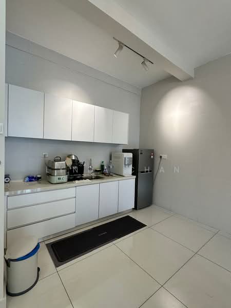Servis Apartment untuk Dijual di Arte S - Lynda Chan - Kitchen - PropertyGuru.com.my