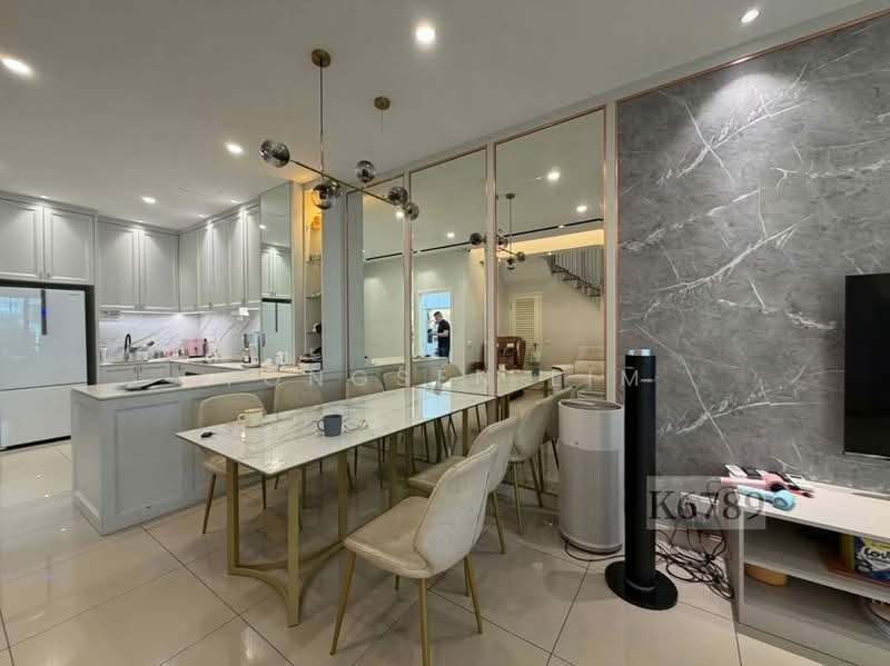 Rumah Teres 2.5 Tingkat untuk Dijual di Setia Utama (Setia Alam) - Yongsen Lim - Kitchen - PropertyGuru.com.my