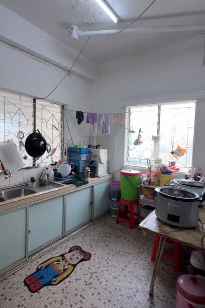 Banglo Komersial untuk Dijual di Taman Melodies (Johor Bahru) - Jessy Yip - Kitchen - PropertyGuru.com.my