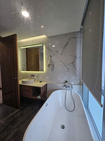 Servis Apartment untuk Disewa di Core Residence @ TRX - Jack Low - Bathroom - PropertyGuru.com.my