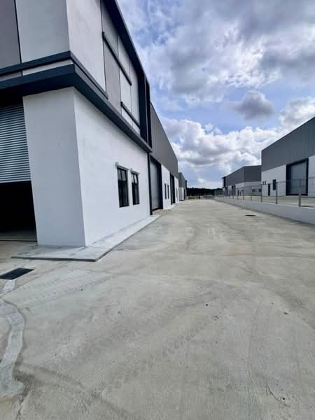 Kilang Kluster untuk Dijual di Eco Business Park 1 (Johor Bahru) - Max Loh - Exterior - PropertyGuru.com.my