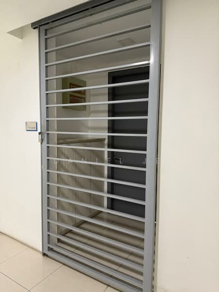 Condominium for Rent at Lakefront Residence - Daniel Je - PropertyGuru.com.my