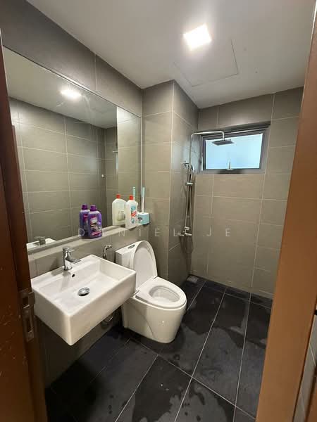 Condominium for Rent at Lakefront Residence - Daniel Je - PropertyGuru.com.my