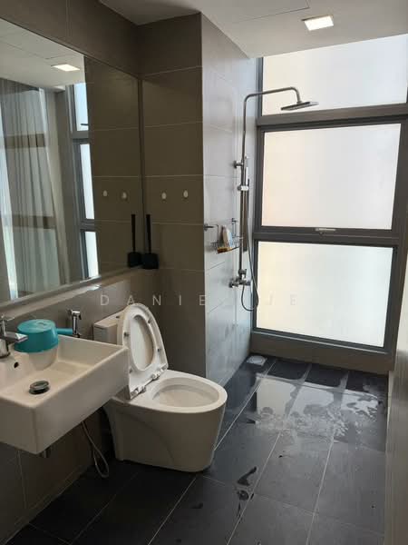 Condominium for Rent at Lakefront Residence - Daniel Je - PropertyGuru.com.my