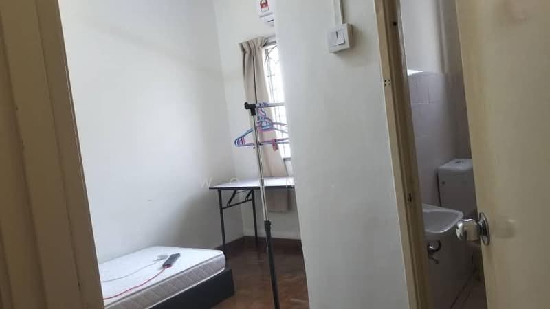 2-storey Terraced House for Sale in Taman Batu Berendam Putra (Batu Berendam) - Woon . - PropertyGuru.com.my