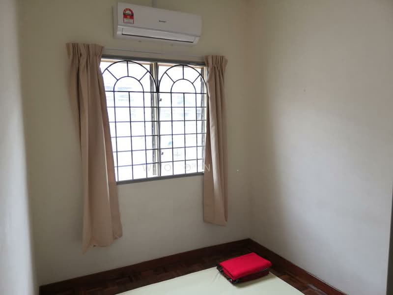 2-storey Terraced House for Sale in Taman Batu Berendam Putra (Batu Berendam) - Woon . - PropertyGuru.com.my