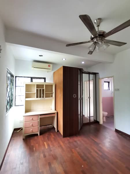 Semi-Detached House for Sale in Kota Damansara (Selangor) - Andy Gan - Bedroom - PropertyGuru.com.my