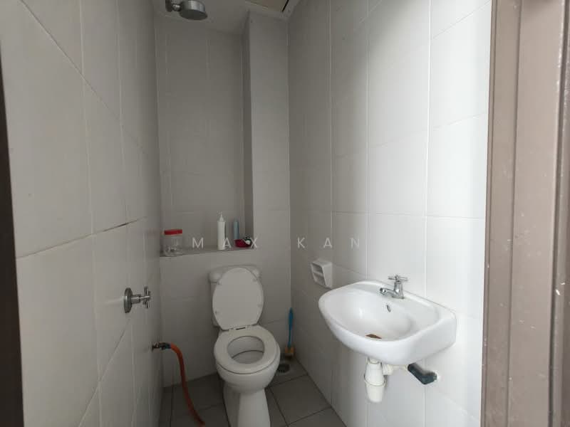 Apartment for Rent at Seri Austin Residence (Pangsapuri Seri Austin) - Max Kan - Bathroom - PropertyGuru.com.my