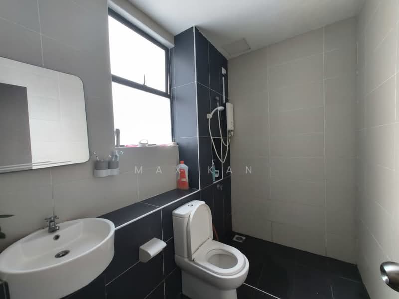 Apartment for Rent at Seri Austin Residence (Pangsapuri Seri Austin) - Max Kan - Bathroom - PropertyGuru.com.my