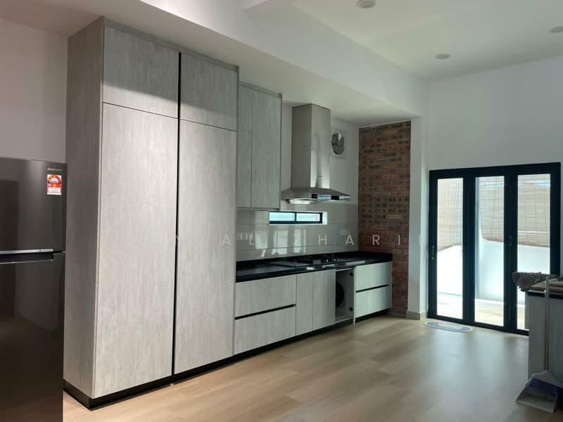 Bungalow House untuk Dijual di Seberang Perai (Penang) - Danial Zharif - Kitchen - PropertyGuru.com.my