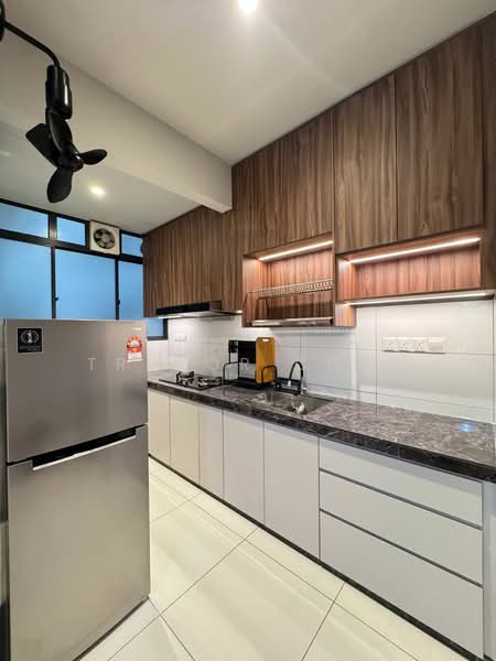 Servis Apartment untuk Disewa di Traders Garden @ Cheras Selatan - Trevor Chai - Kitchen - PropertyGuru.com.my