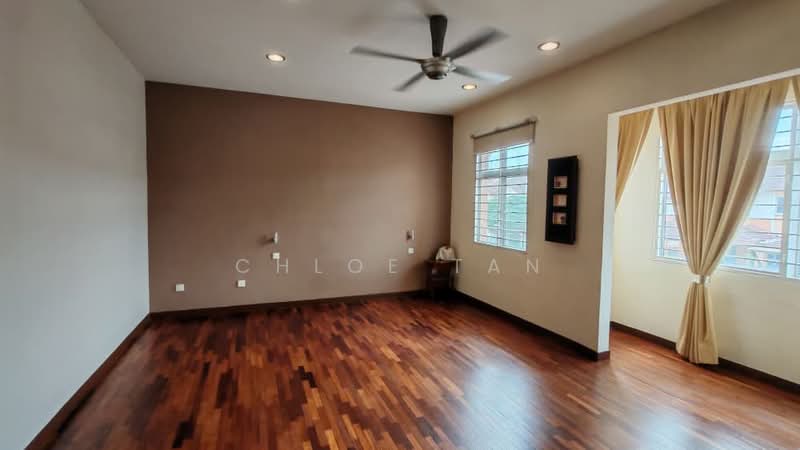 Rumah Teres 2 Tingkat untuk Dijual di Kemuning Utama (Shah Alam) - Chloe Tan - Living Room - PropertyGuru.com.my