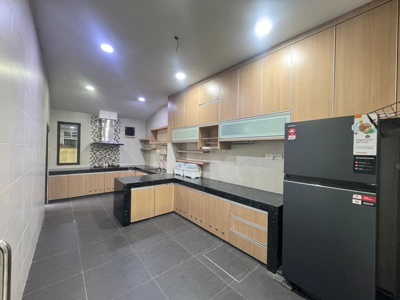 Rumah Berkembar untuk Dijual di Setia Damai (Setia Alam) - K P Chan - PropertyGuru.com.my