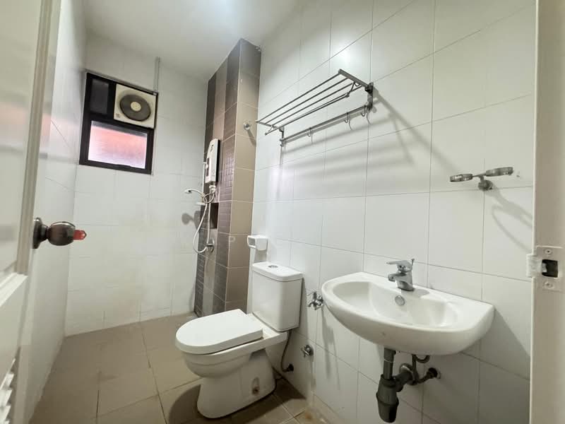 Rumah Berkembar untuk Dijual di Setia Damai (Setia Alam) - K P Chan - PropertyGuru.com.my