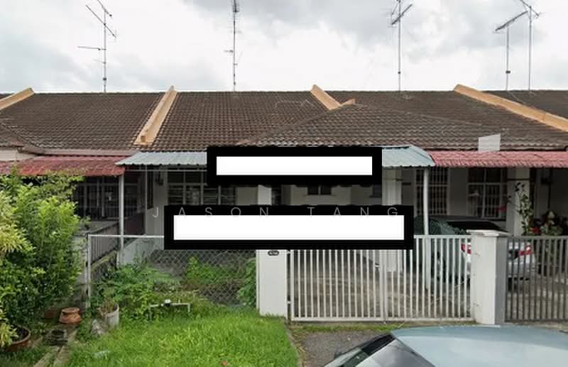 1-storey Terraced House for Sale in Taman Putri Kulai (Kulai) - Jason Tang - Exterior - PropertyGuru.com.my