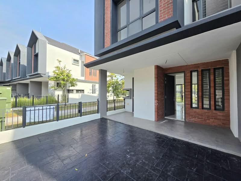 2-storey Terraced House for Sale in Shah Alam (Selangor) - Ali Idris - Exterior - PropertyGuru.com.my