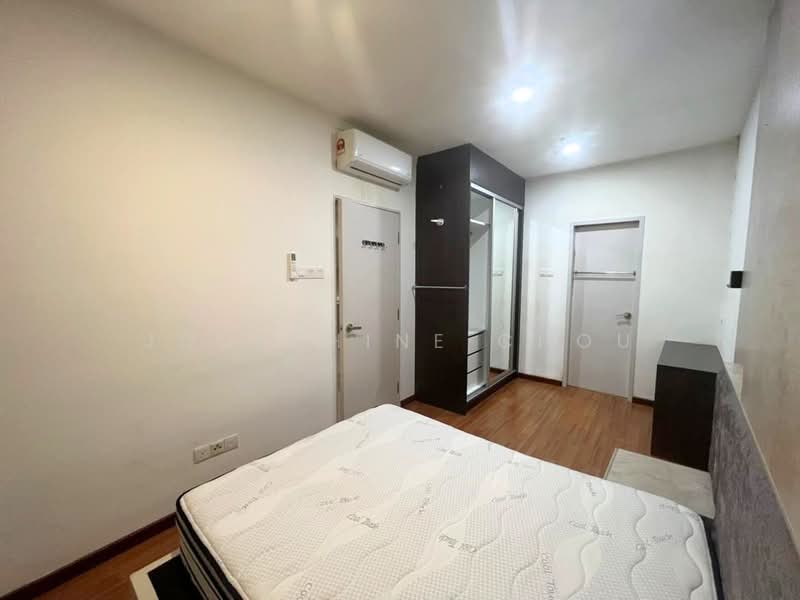 Servis Apartment untuk Dijual di i-Suite @ i-City - Josephine Chou - Bedroom - PropertyGuru.com.my