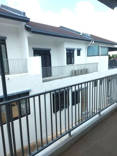 Rumah Teres 2 Tingkat untuk Dijual di Semenyih (Selangor) - Aswad . - Balcony - PropertyGuru.com.my