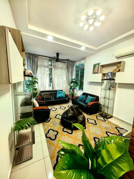 2-storey Terraced House for Sale in Taman Mount Austin (Tebrau) - Min Kong - Living Room - PropertyGuru.com.my