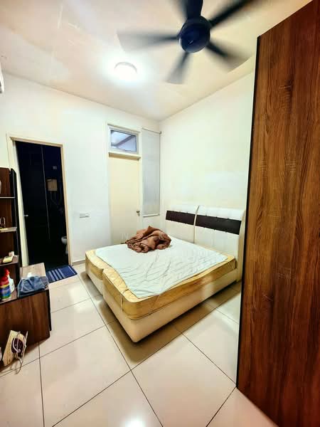 2-storey Terraced House for Sale in Taman Mount Austin (Tebrau) - Min Kong - Bedroom - PropertyGuru.com.my