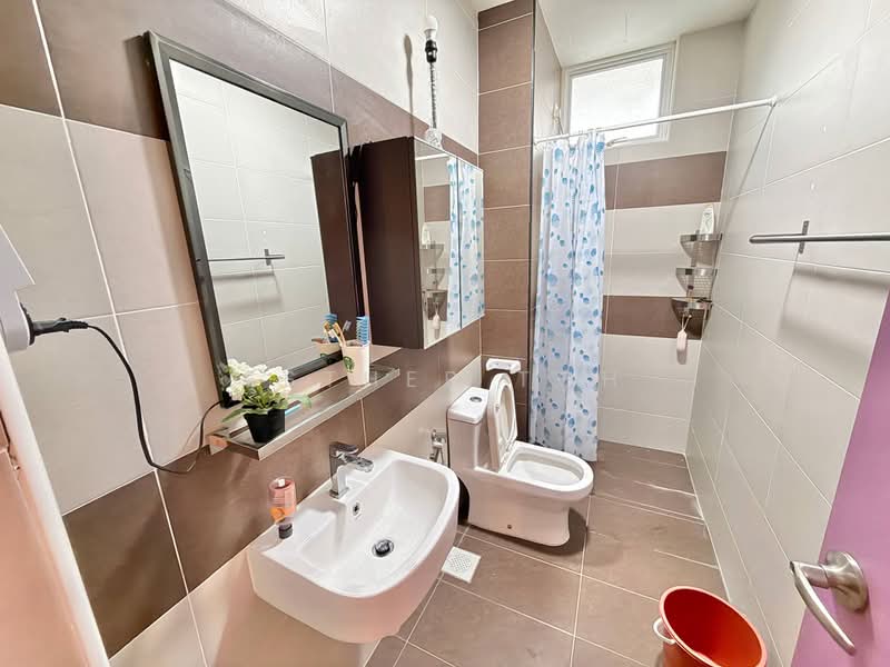 Kondominium untuk Dijual di M Condominium @ Larkin - Esther Toh - PropertyGuru.com.my