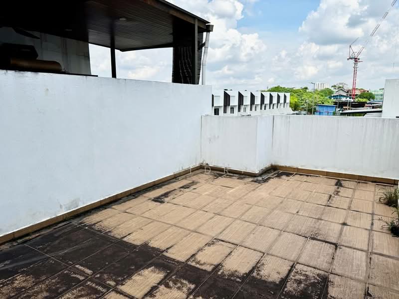 Semi-Detached House for Sale in Ramal Villa (Kajang) - Ali Idris - Exterior - PropertyGuru.com.my