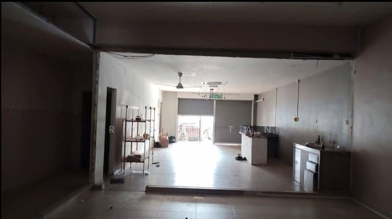 Shop for Rent in Taman Sierra Perdana (Masai) - Robbie Tan - Interior - PropertyGuru.com.my