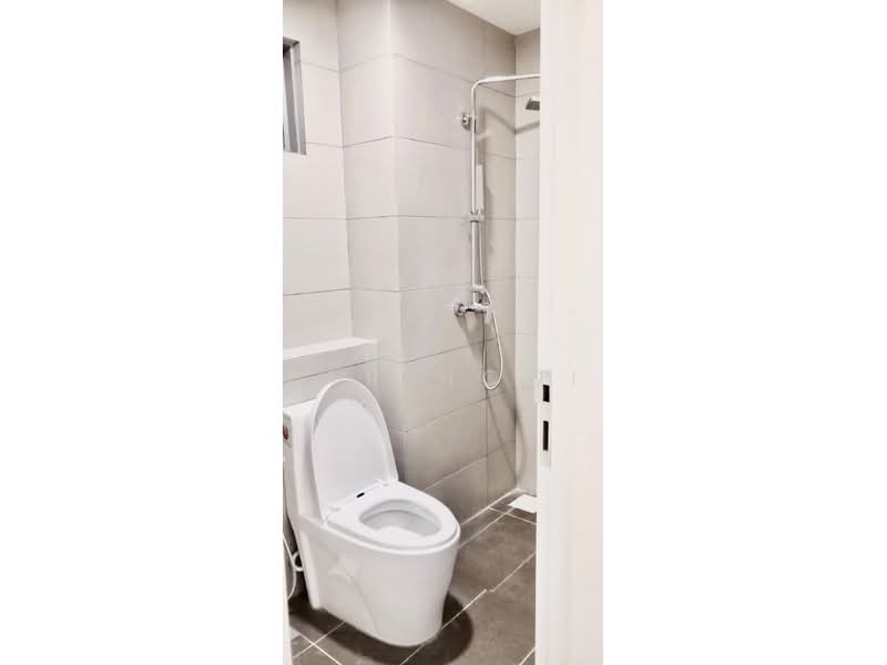 Condominium for Rent at Lakefront Residence - Kar Hooi - Bathroom - PropertyGuru.com.my