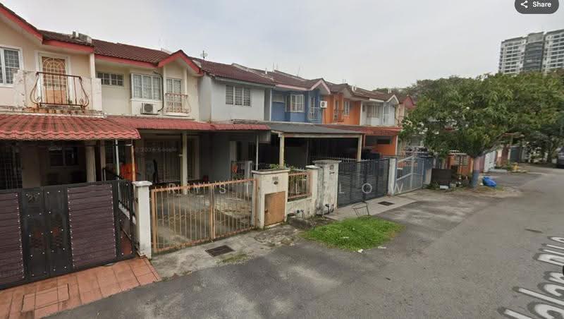 2-storey Terraced House for Sale in TAMAN PUCHONG UTAMA (Puchong) - Crystal Low - Exterior - PropertyGuru.com.my