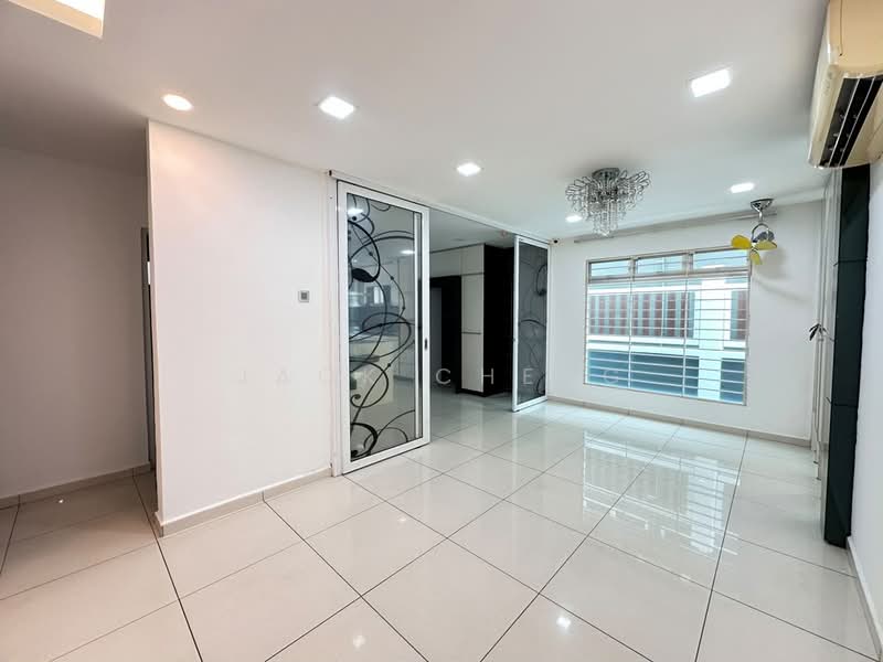 2-storey Terraced House for Sale in Kota Emerald (Rawang) - Jack Cheng - Living Room - PropertyGuru.com.my