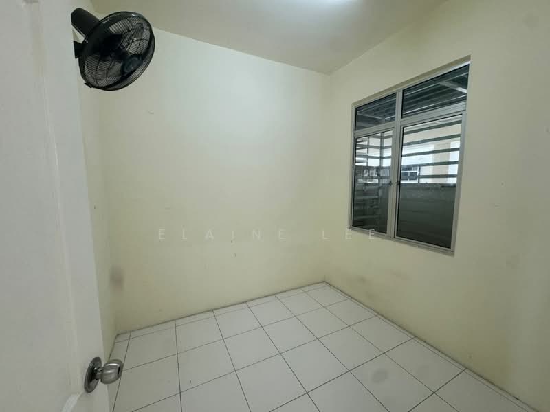 Flat for Rent at Taman Pelangi Indah - Elaine Lee - Interior - PropertyGuru.com.my