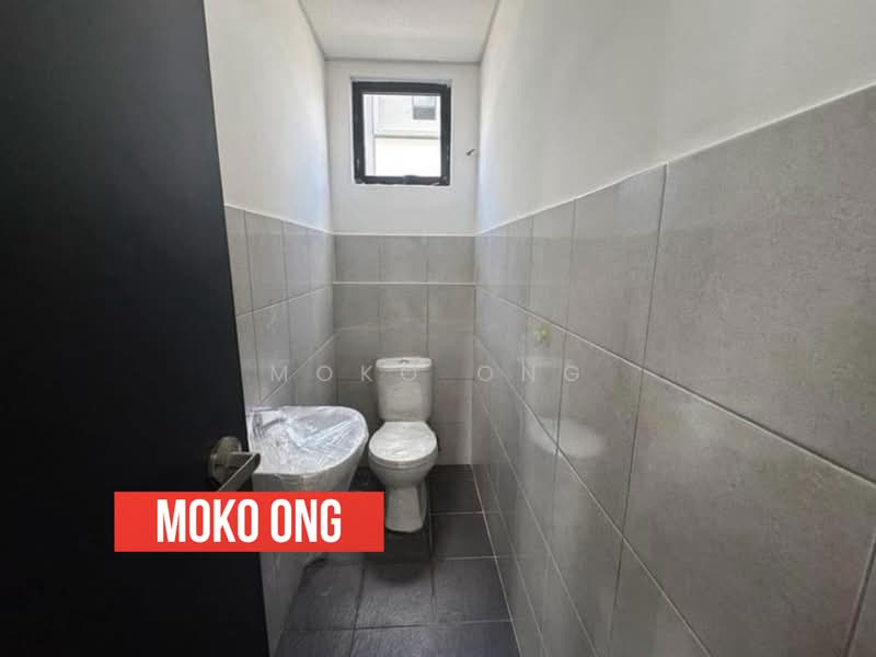 Semi-D Factory for Rent in Bukit Minyak (Penang) - Moko Ong - Bathroom - PropertyGuru.com.my