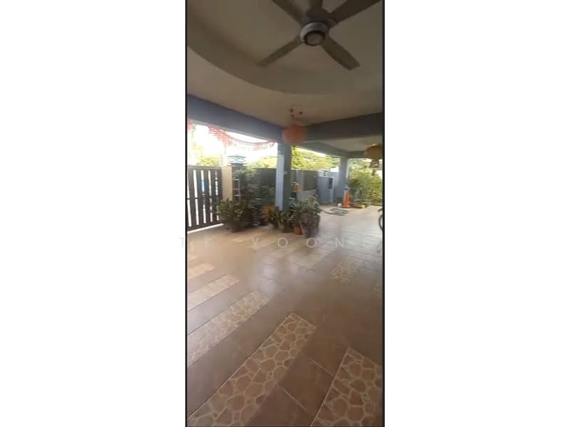 Rumah Teres untuk Dijual di Taman Bukit Subang (Shah Alam) - TK Yoong - Exterior - PropertyGuru.com.my