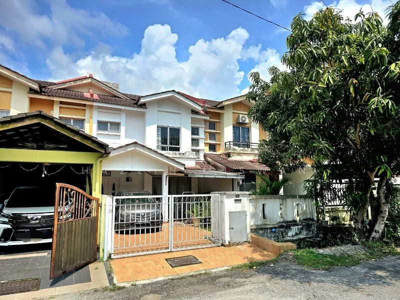 Rumah Teres 2 Tingkat untuk Dijual di Sungai Buloh (Selangor) - Hazlin Miswan - Exterior - PropertyGuru.com.my