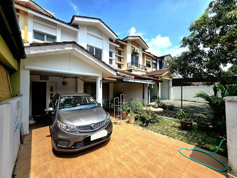 Rumah Teres 2 Tingkat untuk Dijual di Sungai Buloh (Selangor) - Hazlin Miswan - Exterior - PropertyGuru.com.my