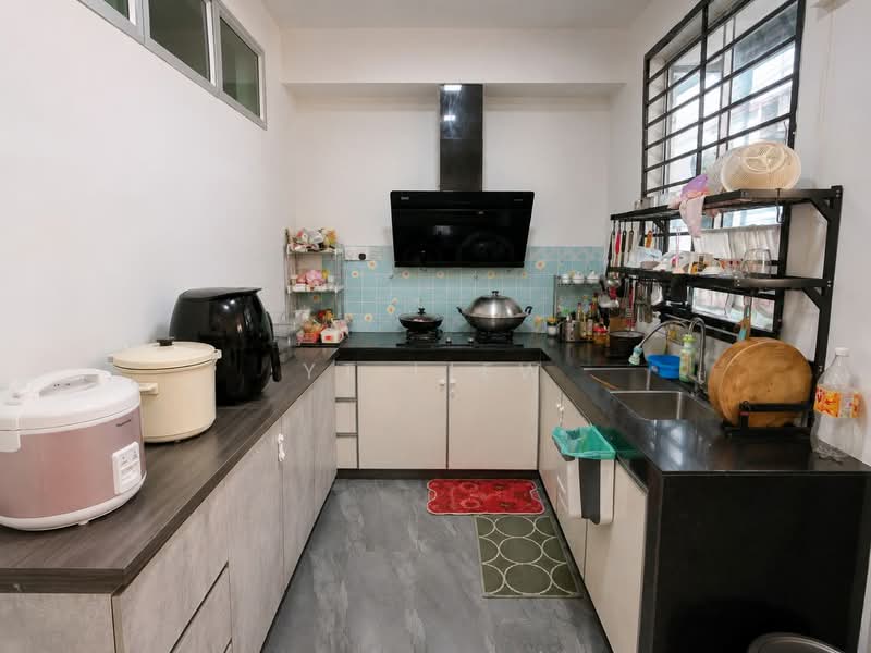 2-storey Terraced House for Sale in Kota Tinggi (Johor) - YT Liew - Kitchen - PropertyGuru.com.my