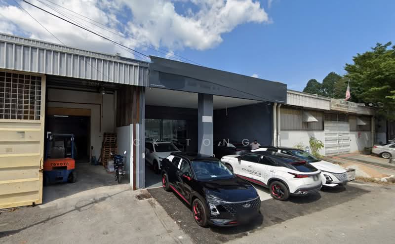 Factory for Rent in Taman Serdang Jaya (Seri Kembangan) - CK Tong - Exterior - PropertyGuru.com.my